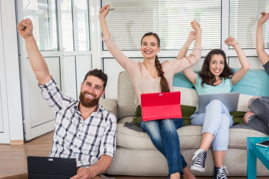 10 Must-Have Tools for Remote Teams and Workers in 2025